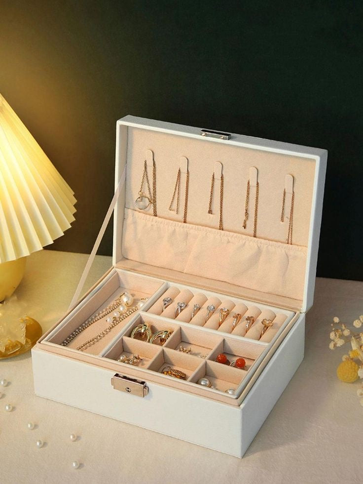 Jewellery Organizer Box - Women Display Storage Case Large PU Leather Jewelry Holder with Lock for Earring Ring Necklace Bracelet.